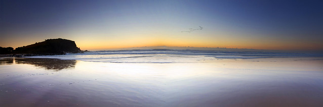 Reflections of the Morning || Cabarita Beach