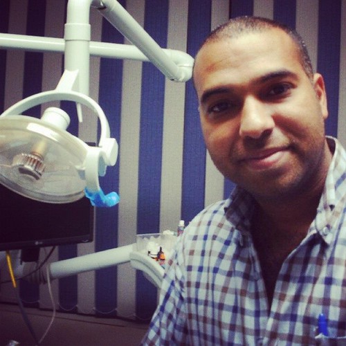 #selfie #clinic #dentist #dentalclinic #teeth #smile #instamood #instahappy #instafun #instaphoto | by mr_caries