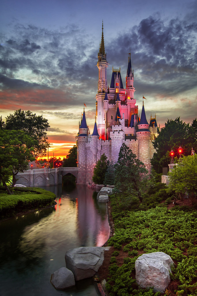 Last moments of Sunset over Cinderella Castle