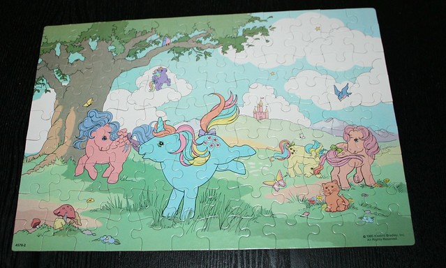My Little Pony Jigsaw puzzle (1985) - Firefly, Starflower, Trickles & Peachy on a meadow