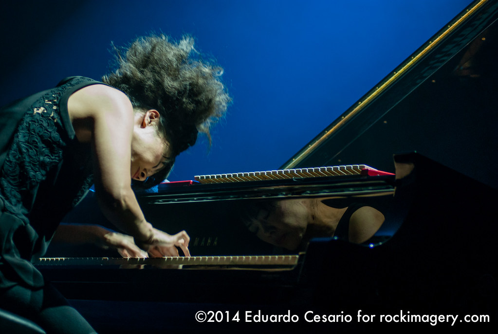 Hiromi: The Trio Project