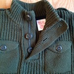 ●GAP　(B)　セーター　深緑　１２−１８ヶ月　£３