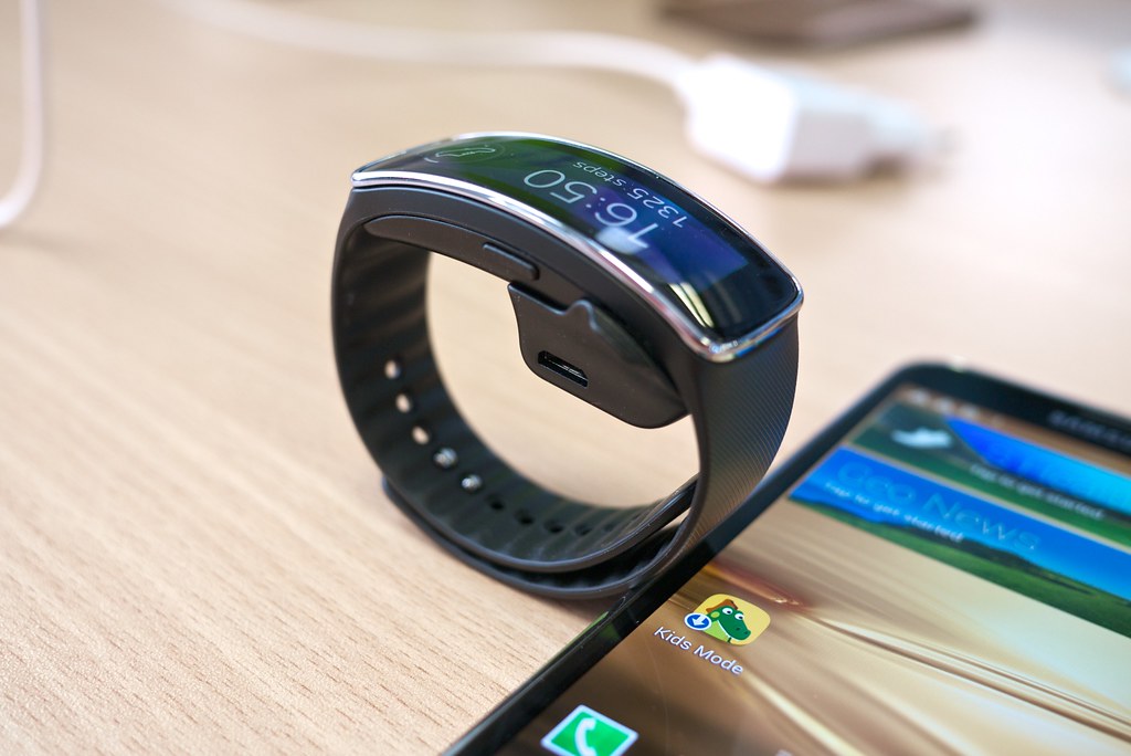 Samsung Gear Fit smartwatch