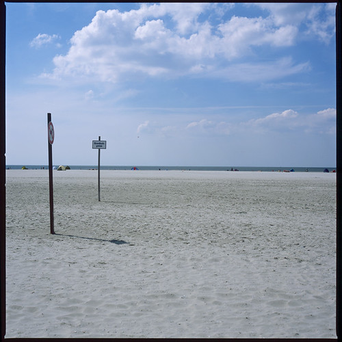 Strandkorbgrenze | Nordsee II | by opium*tea