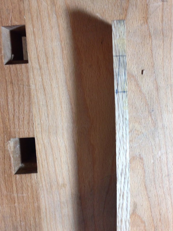 Stram bent. How to layout and cut? Angled mortise or angled tenons? 10mm thick 1 inch long tenon