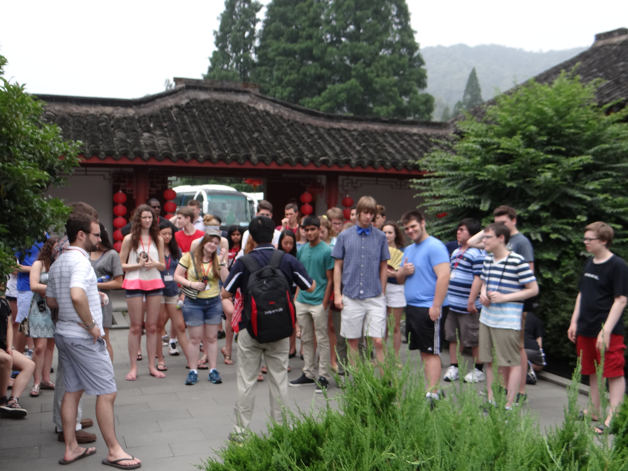 CYSO Students Exploring the Tea Villiage