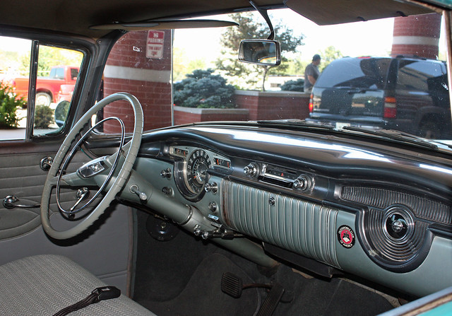1954 Oldsmobile 88 2-Door Sedan (2 of 3)