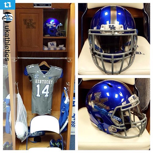 We're loving the new helmets! Ready to cheer on our Cats as they take on Ohio at 3:30! #Repost from @ukathletics with @repostapp  ---  How about these @ukfootball unis, #BBN? #ChangeTheGame