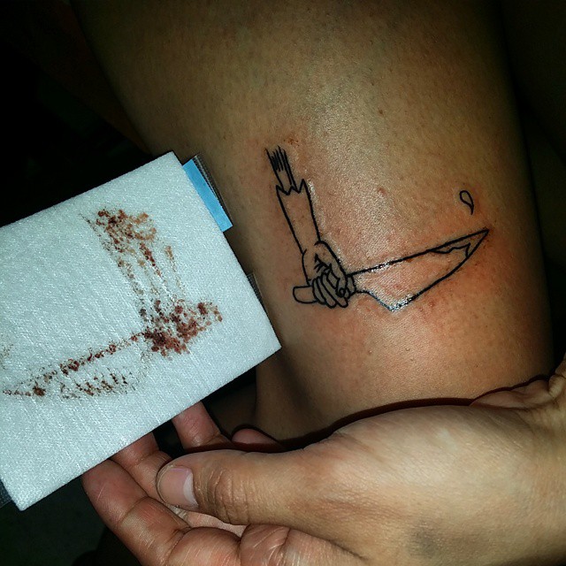 A tiny cut off hand and a tiny bloody knife! #tattoo #bloo… | Flickr
