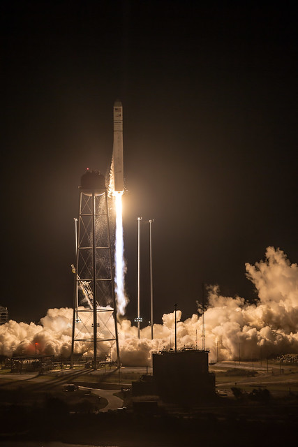 Antares Rocket Launch (NHQ201610170115)