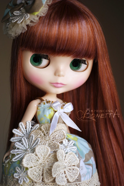 Blythe Doll Veronica Lace . Princess Bonetta