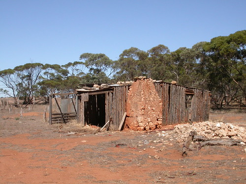 house abandoned farmhouse farm southaustralia mannum pugandpine
