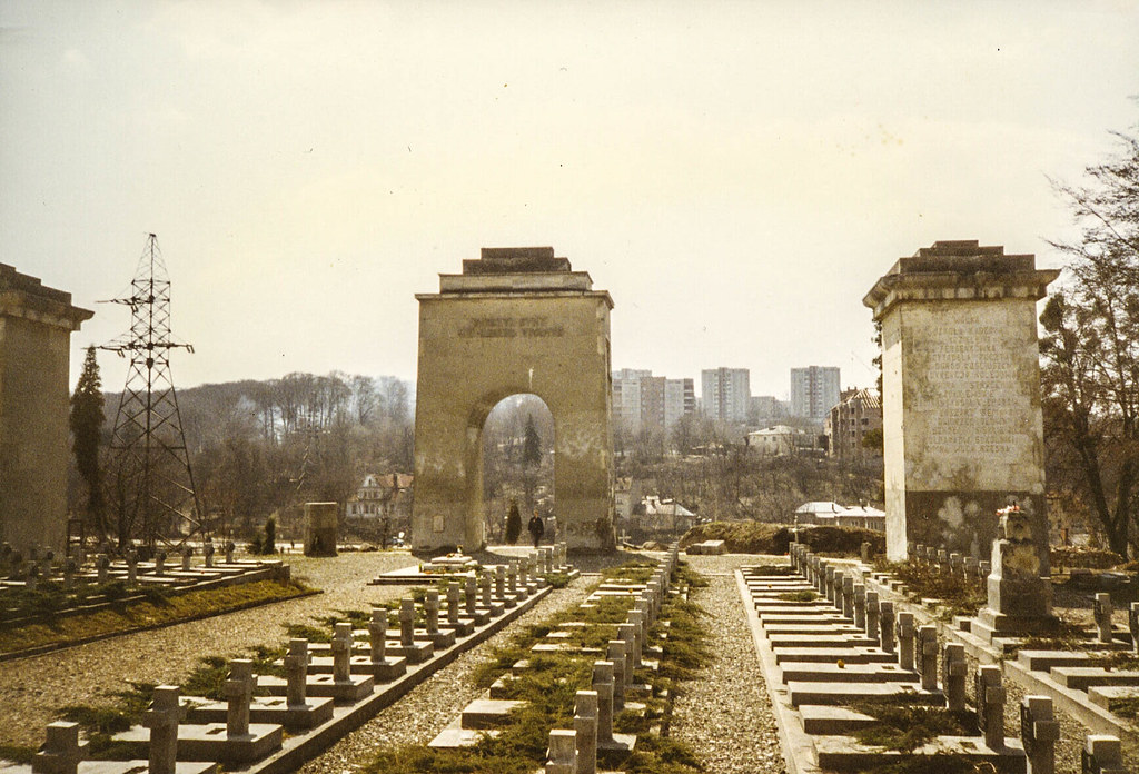 Cemetery of the Defenders of Lwów