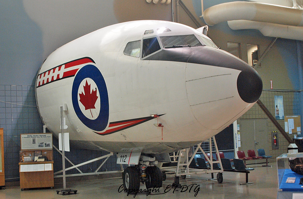 Boeing 727-22C N112FE