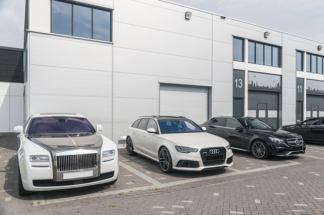 Afromobiles - Rolls-Royce Ghost - Audi RS6 Avant C7 - Mercedes-Benz E63 S AMG