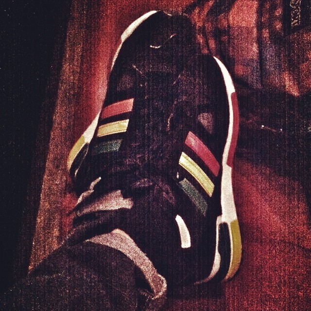 Chillin' with my Adidas zx 750 