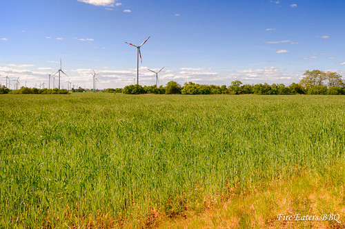 deutschland energie windrad windpark sachsenanhalt altmark beelitz ökostrom hohenbergkrusemark