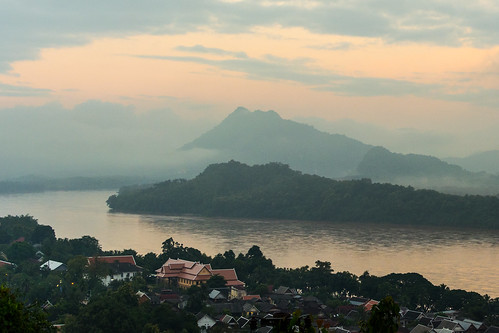 city travel sun mountains fall clouds sunrise river landscape nikon asia cityscape laos luangprabang louangphabang d5200 35mmf18g