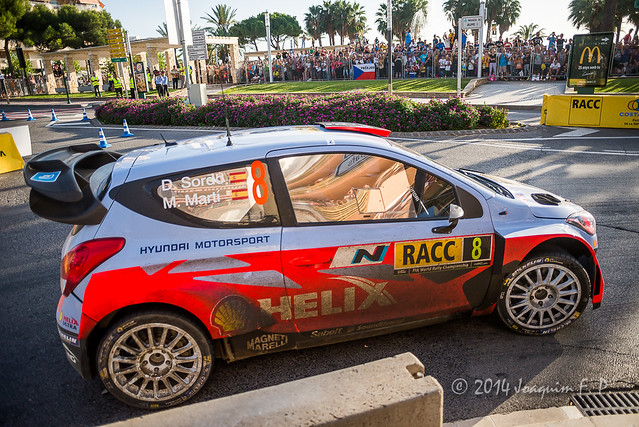 Dani Sordo en el tramo SS13 de Salou del Rally RACC Catalunya Costa Daurada 2014