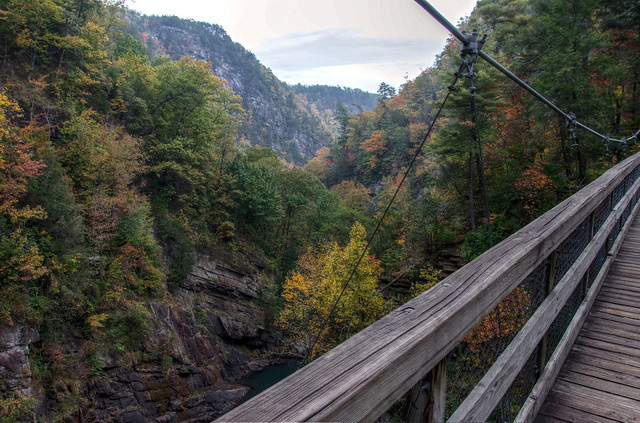 Tallalulah Gorge suspension bridge