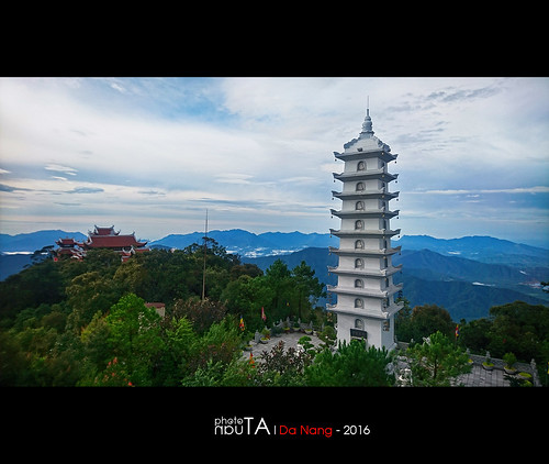 temple bana danang vietnam landscape mountain sky top