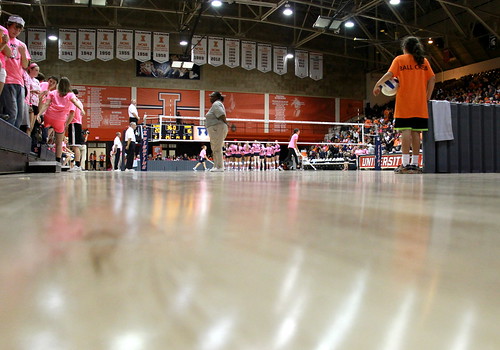 universityofillinois champaign illinois huffhall volleyball huff robertpahrephotography copyrighted donotusewithoutwrittenpermission donotusewithoutpermission allrightsreserved copyright copyrightrobertpahrephotography donotuseorcopywithoutpermission
