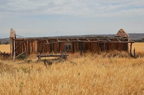 abandoned farmhouse sedan ruin australia southaustralia derelict deserted farmhouses murraylands pugandpine