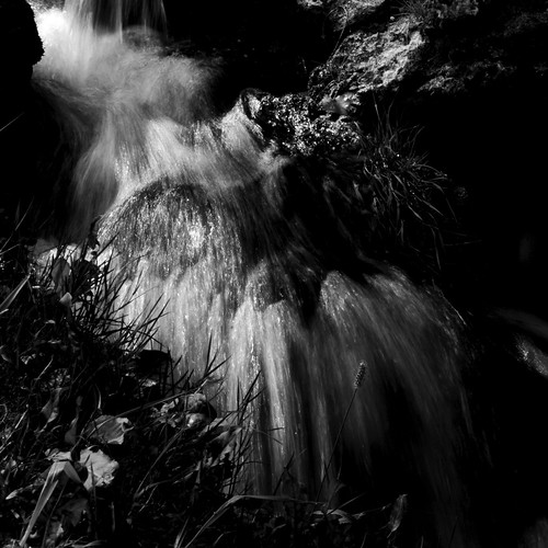 water blackwhite waterfall earth piazzola