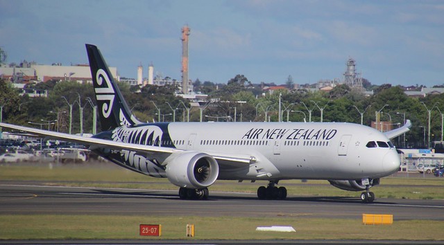 ZK-NZD | Air New Zealand | NZ118 | SYD - AKL | Boeing 787-9 Dreamliner | Sydney Kingsford Smith Airport | (SYD/YSSY)