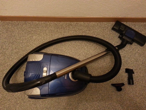 Mio Star Blue Vacume Cleaner 1800W | by redcoral789