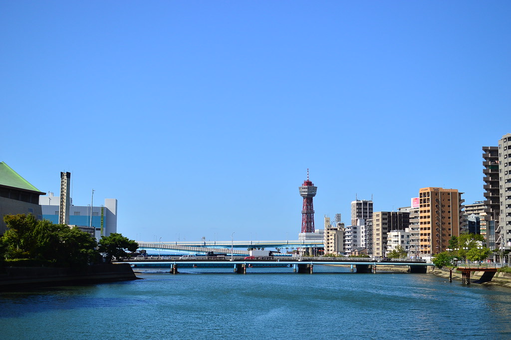 博多ポートタワー Hakata port tower
