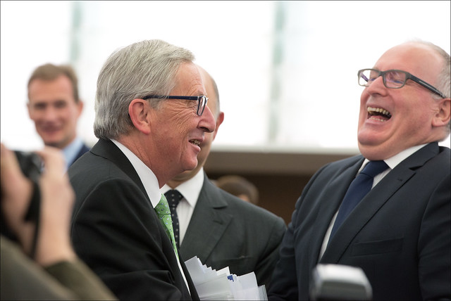 Jean-Claude Juncker presents the new Commission to the Parliament.