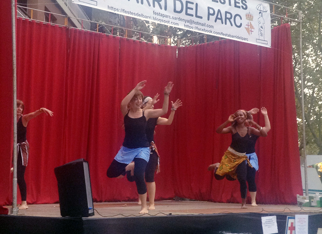 Barcelona Festival Street Dancers
