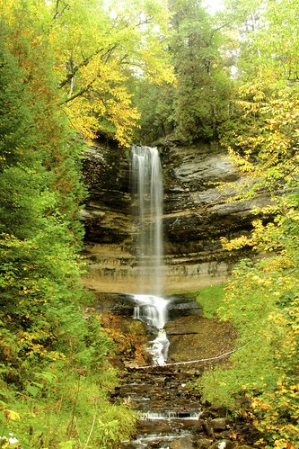 autumn fall canon waterfall michigan upperpeninsula t3i munising munisingfalls