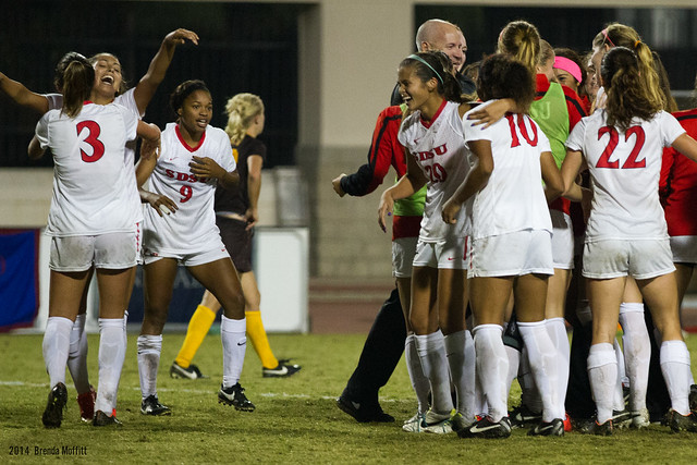 2014.11.08_Mountain_West_Final_Post-Game_SDSU_W_Soccer_v_Wyoming-23