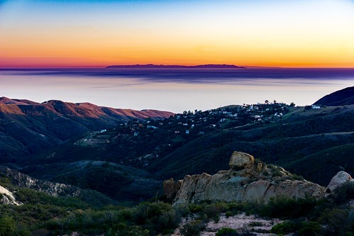 malibu goldenhour corralcanyon la california losangeles landscape sunset ocean pacificocean catalina catalinaisland purpleisland view throughherlens