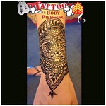 Custom henna design on our lovely #NewZealand client!  #henna #mehndi #hennatattoo #jagua #ヘナ #ヘンナ #temporarytattoo #2weektattoos #customhenna  #sgtctattoos #sgtctattooshawaii #sgtctattooswaikiki  #入れ墨 #纹身 #tatuaje #tattoo  Sgt C Tattoos Kings Village, 13