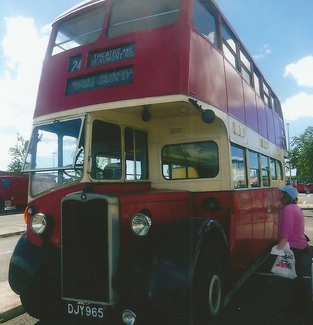 Plymouth 335 DJY965
