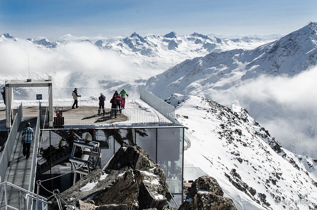 2015 IceQ Bar Sölden - a photo on Flickriver