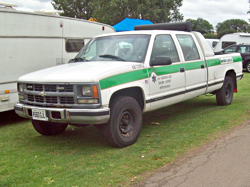 13 Chevrolet C:K 3500 Crew Cab (1998) - US Border Patrol