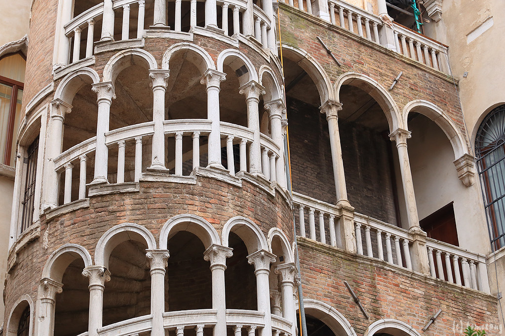 The most beautiful treasure of Venice is a bovolo hidden in the city