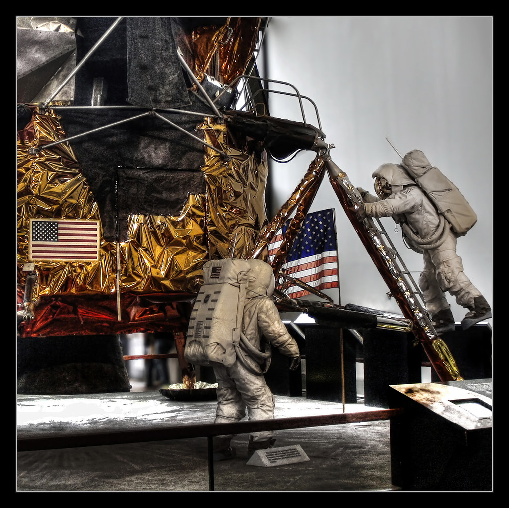 Washington D.C. - National Air and Space Museum - Apollo Lunar Module 04