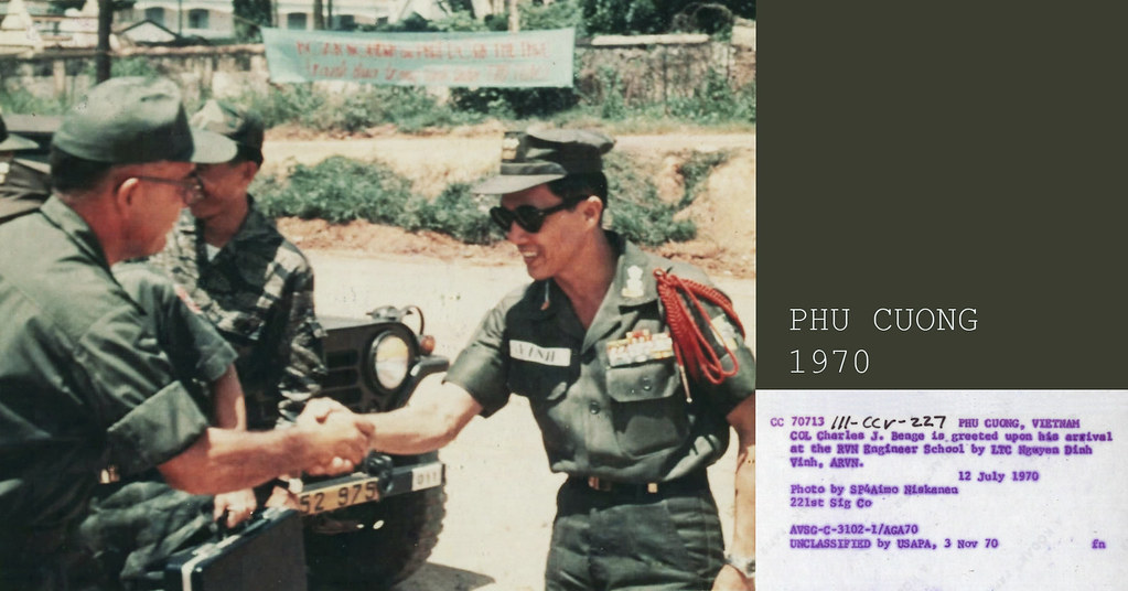 PHÚ CƯỜNG 1970 - COL Charles J. Benge is greeted upon his arrival at the RVN Engineer School by LTC Nguyen Dinh Vinh, ARVN