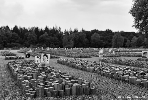 3x50 2015 - 37 - Memorials at Kamp Westerbork