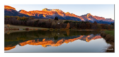 ylliab ylliabphoto paysage landscape lepaysagesimplement mens ledevoluy world100f reflection isere mountain montagne