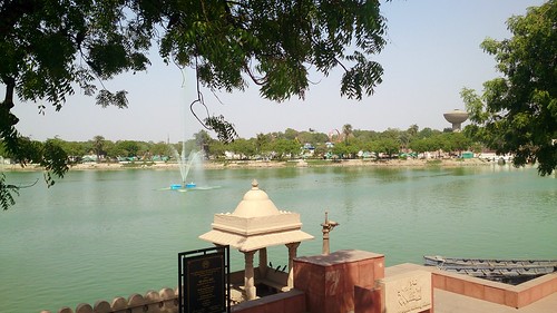 lake ahmedabad