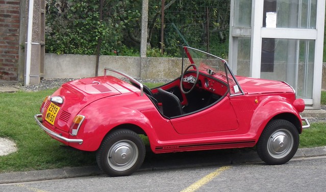 Fiat 500 gamine rouge