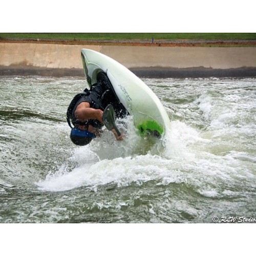 Photo credit @bikerboy700w thanks for the shot. This is me at #usnwc in #charlotte #northcarolina #stayoutside #igers #igdaily #igaddict #igersoftheday #ignation #jj #j #popularpic #iphone #whitewater #whitewaterkayaking #kayaking #paddling | by skiserge1