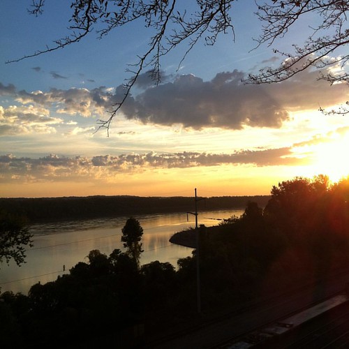 Another beautiful morning. #sunrise #morning #missouri #jeffcity #jeffersoncity #clouds #sky #river #october #autumn by Pix by Kel, square squareformat iphoneography instagramapp uploaded:by=instagram