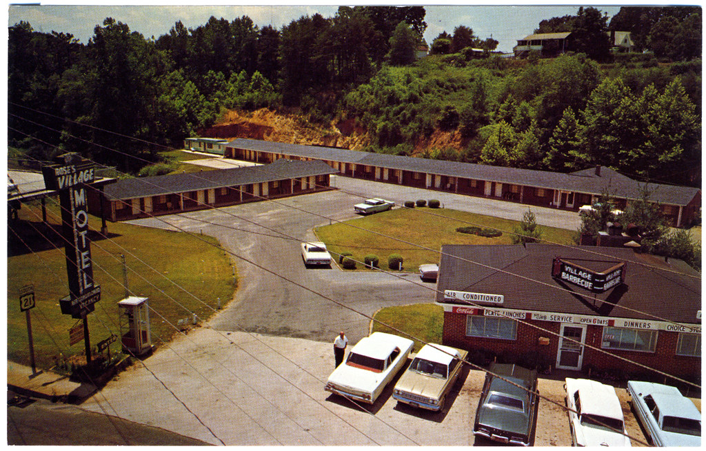 Rose's Village Motel | Aerial view of a motel complex, showi… | Flickr